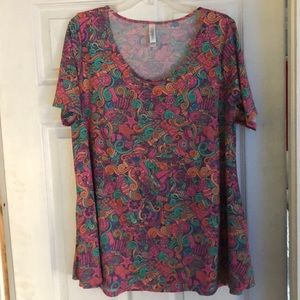 Lularoe nautical perfect T!